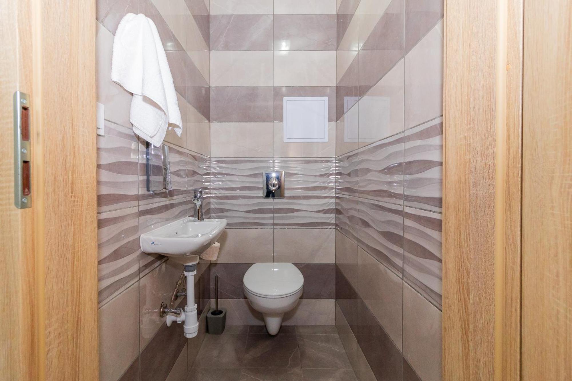 Tisza Panzio Es Apartman Tiszaújváros Dış mekan fotoğraf